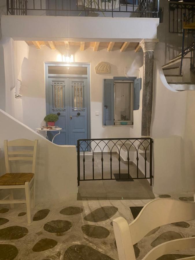Bianco Blue Tinos